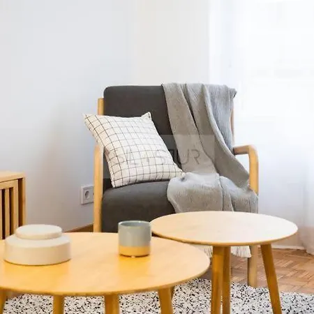 Juan Escalante By Silastur